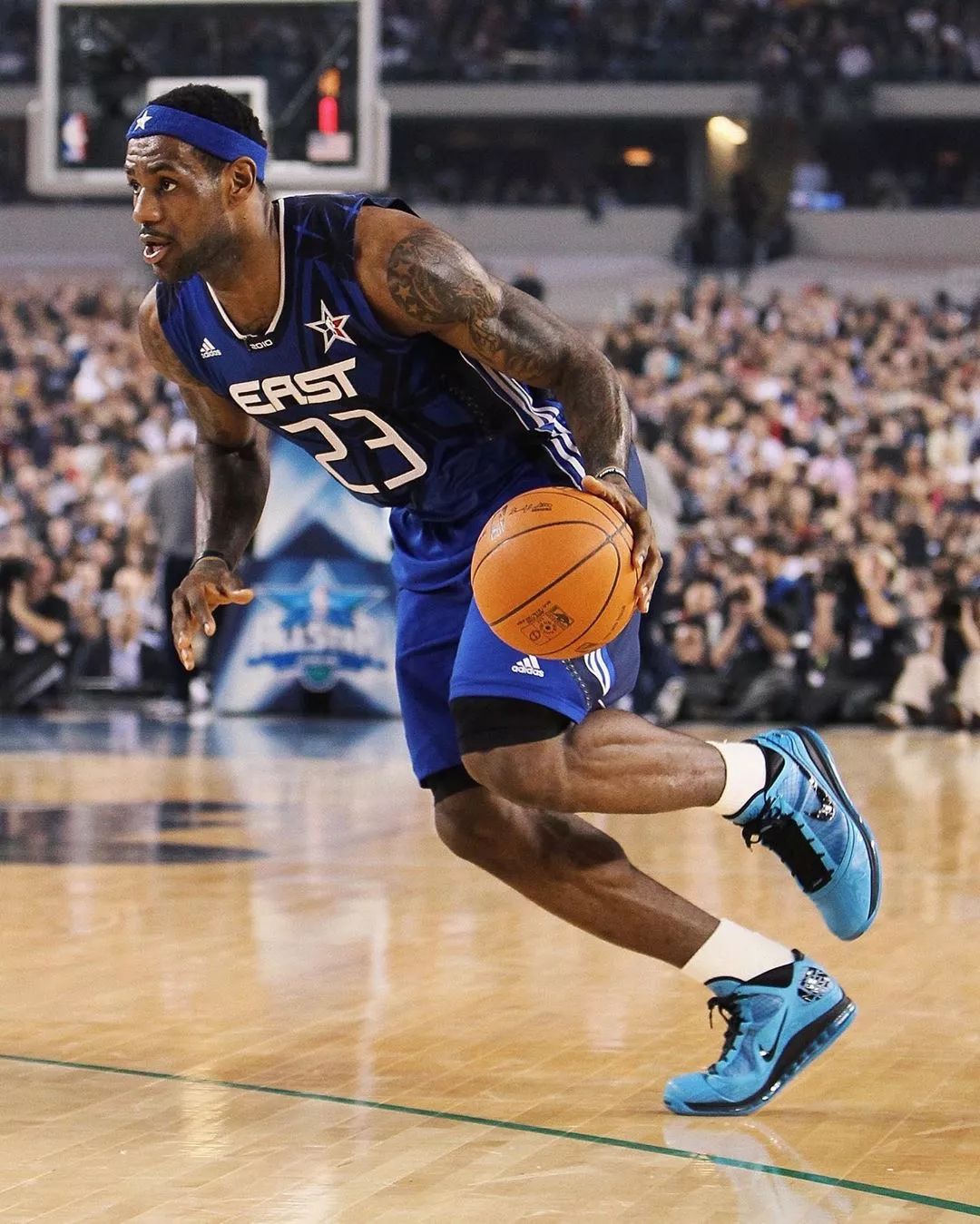 石壁上形成 石壁上形成