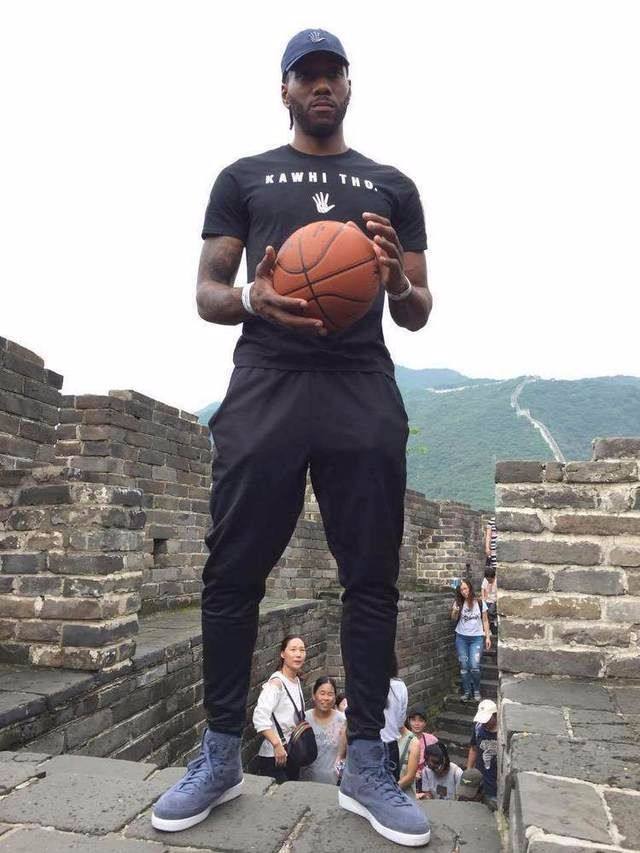 其中一人翻 其中一人翻