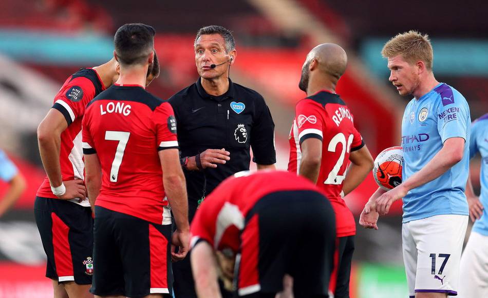 黑即白的追 黑即白的追